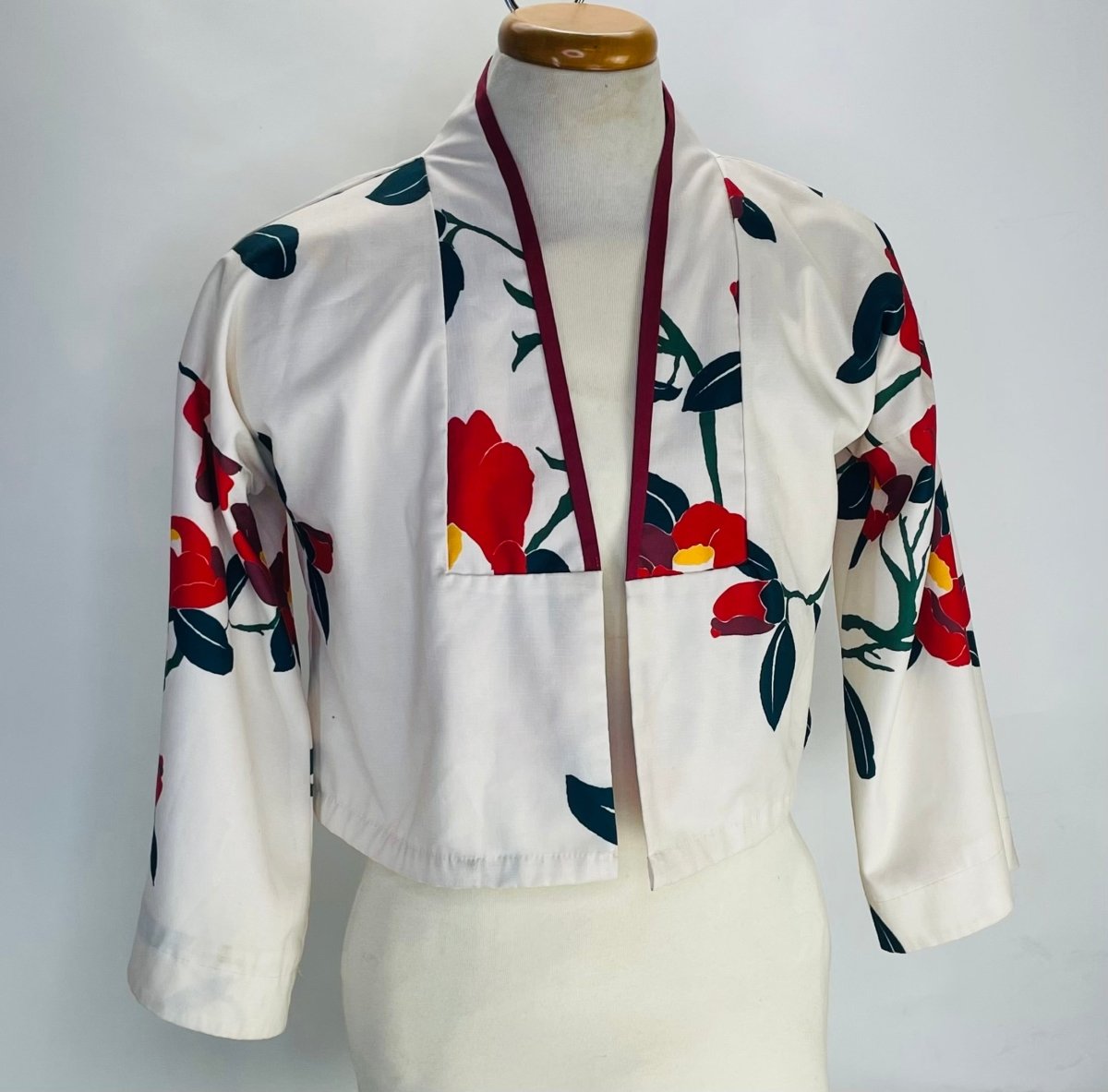 Cropped Kimono Jacket Rental - Hart & Hive