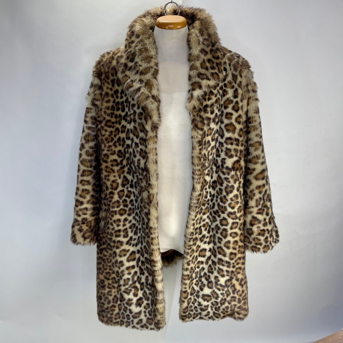 Hart & Hive | Faux Fur Leopard Print Coat Rental